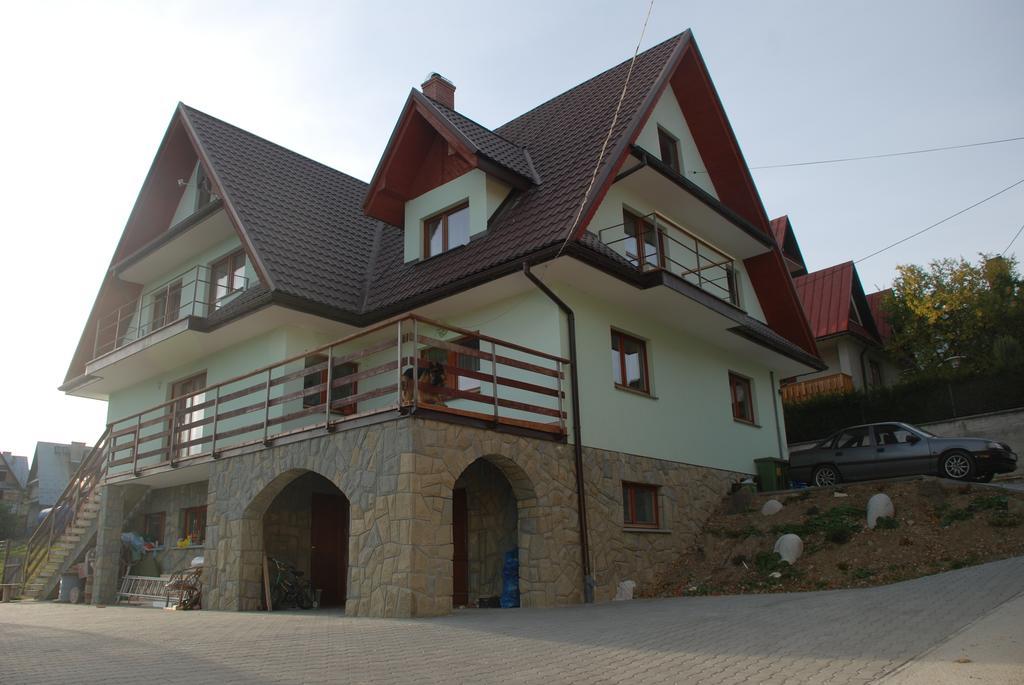 Pokoje Goscinne U Siyly Bukowina Tatrzanska Luaran gambar